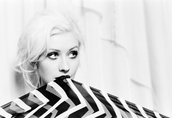 xtina1