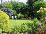 How To Save Time While Keeping Your Garden In Tip Top&nbsp;Condition