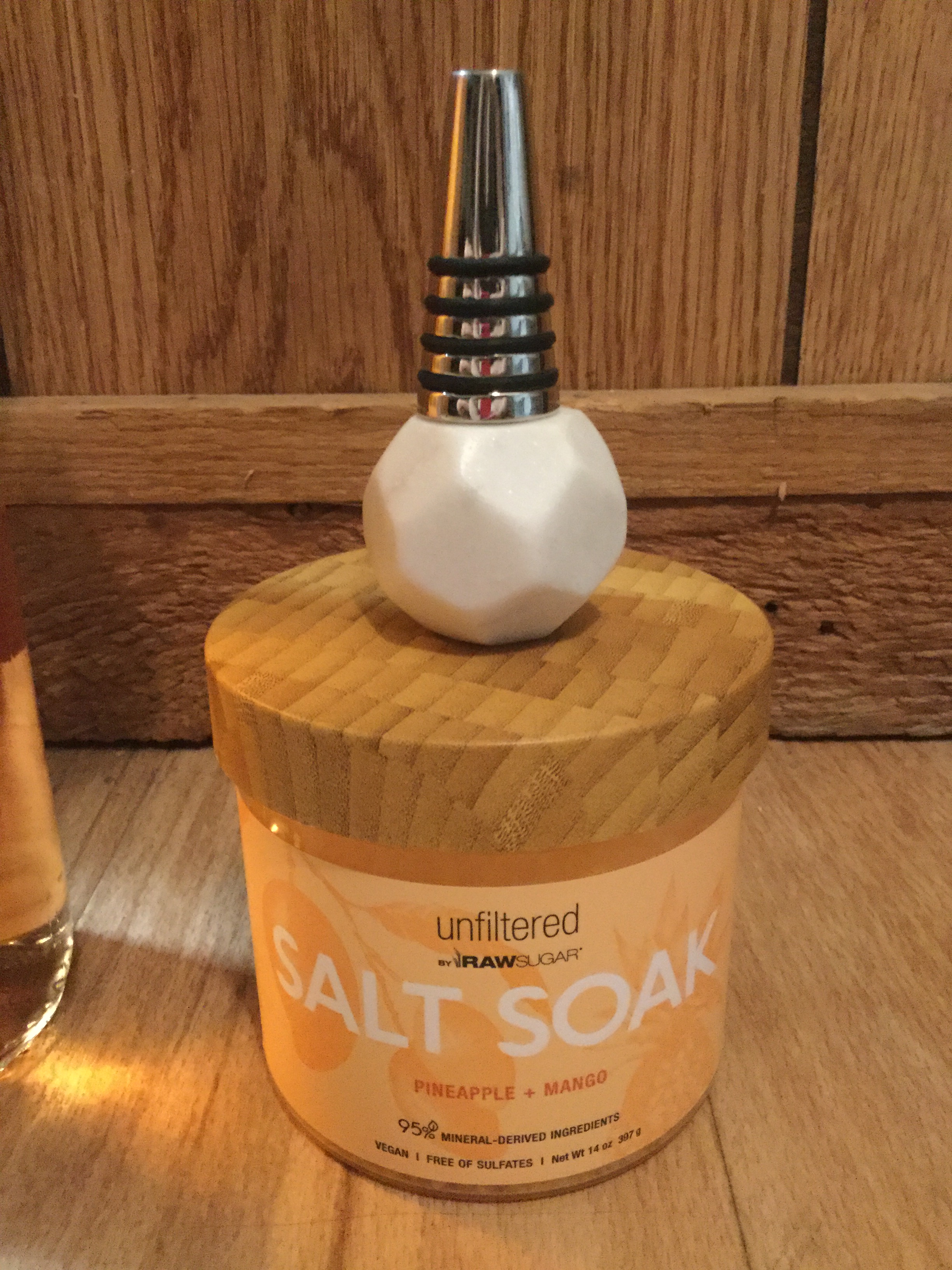 A081B53A-4B26-4303-8071-6FF019E78B81