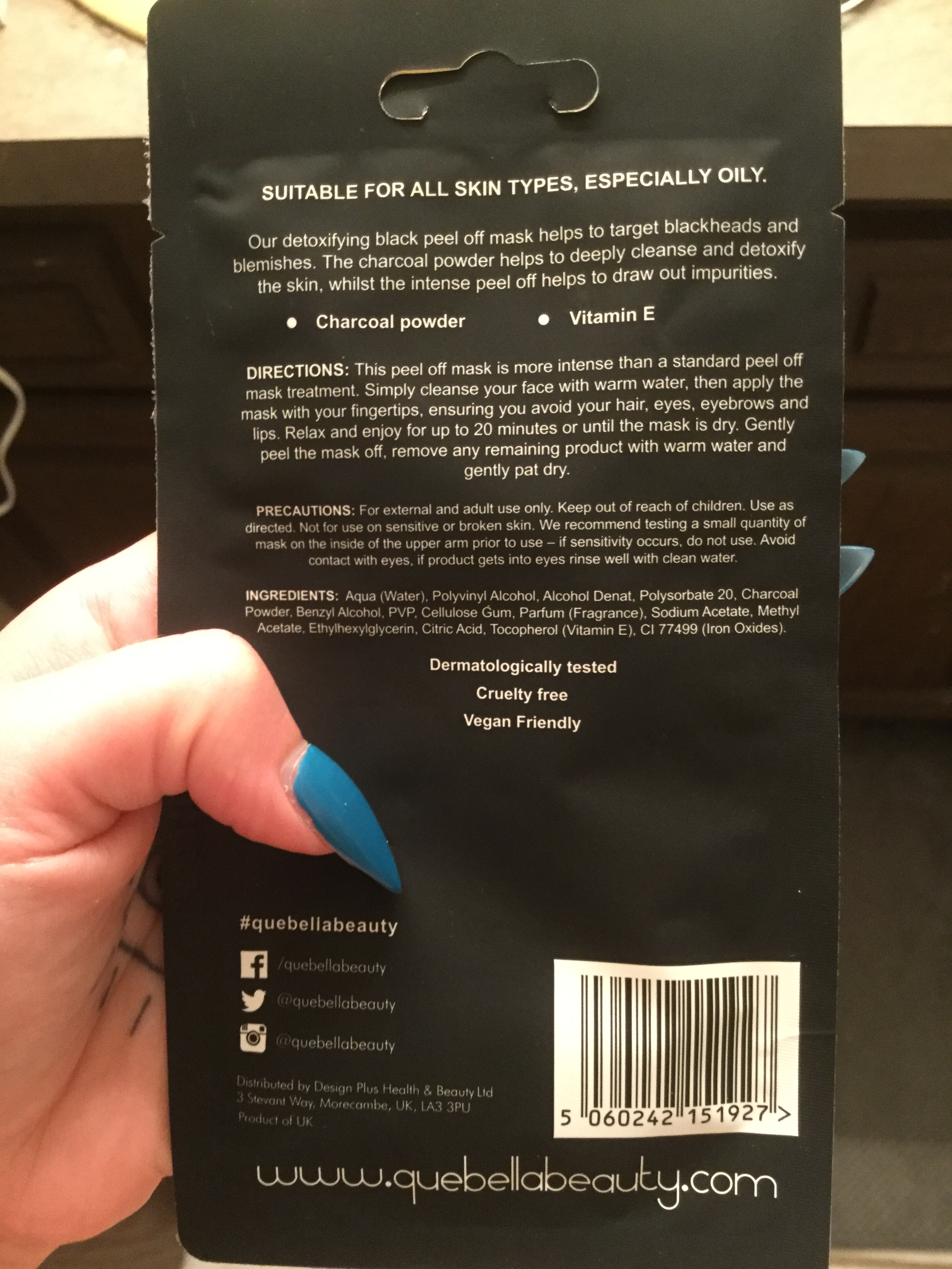 8A5ABC4F-9787-4E63-BDD4-61062A6D8D87