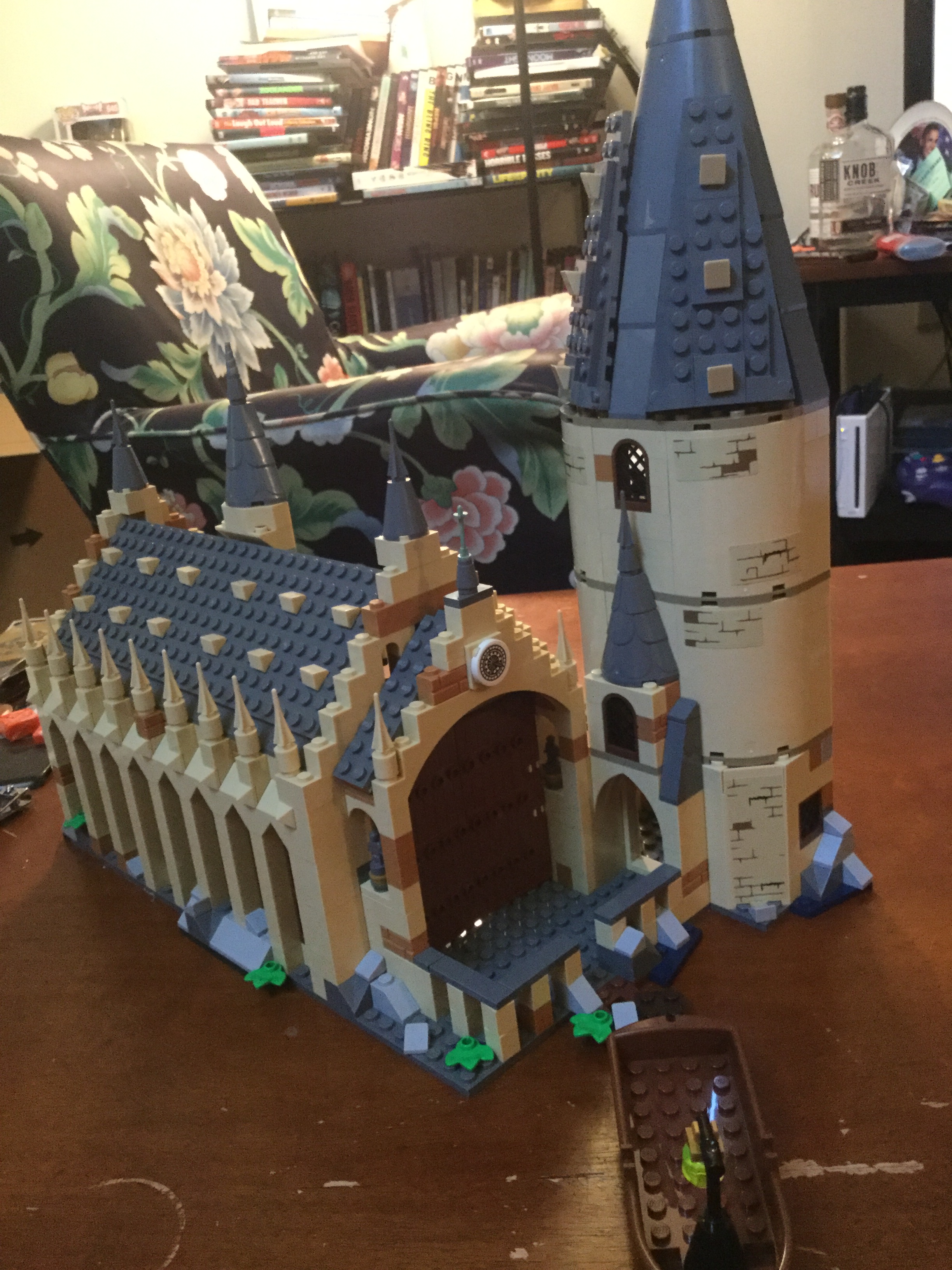 F535E99B-C6F3-425C-8431-2698A90215AE