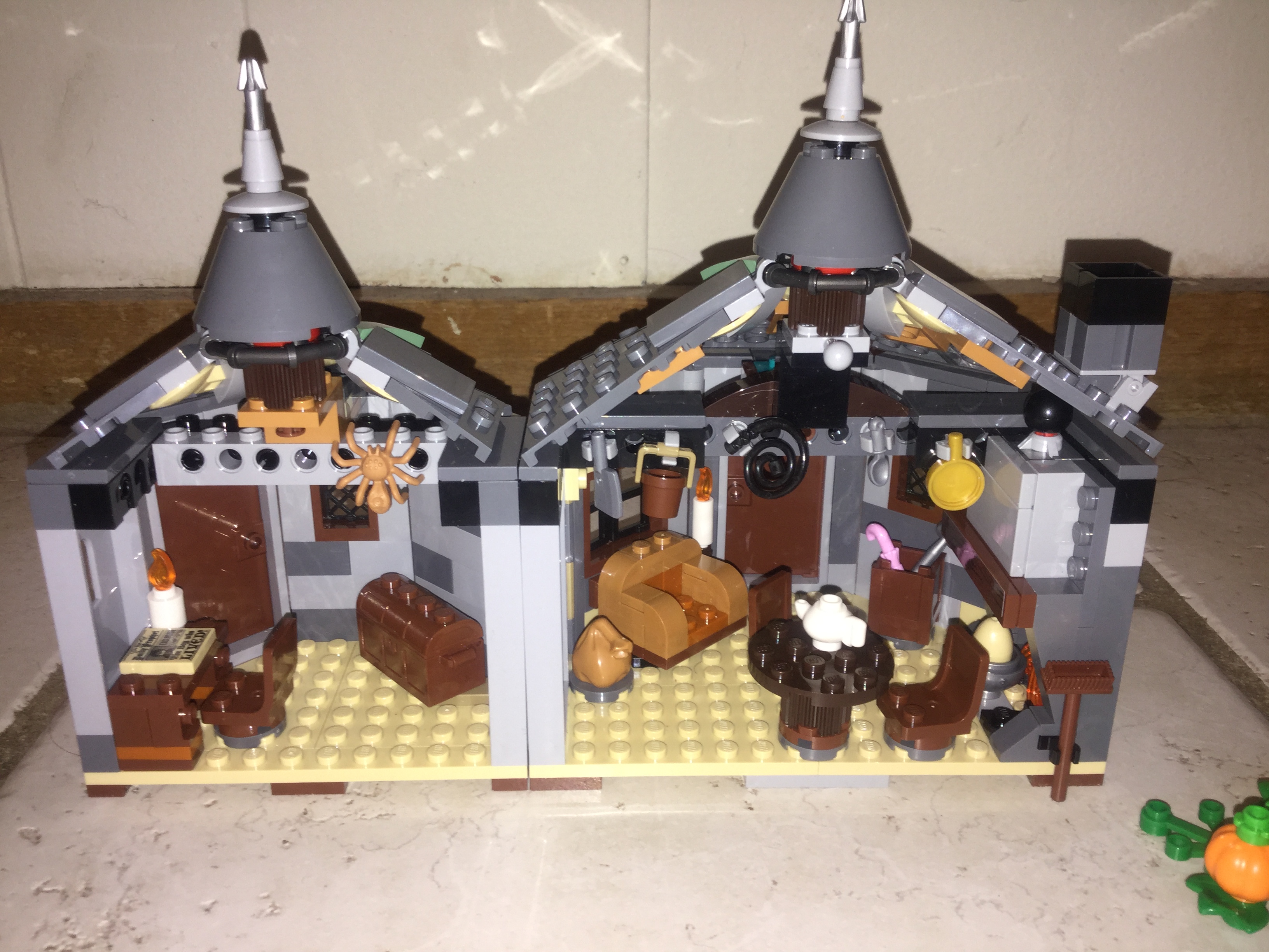 5300D718-C7A4-4180-B828-27E9931DE4A4