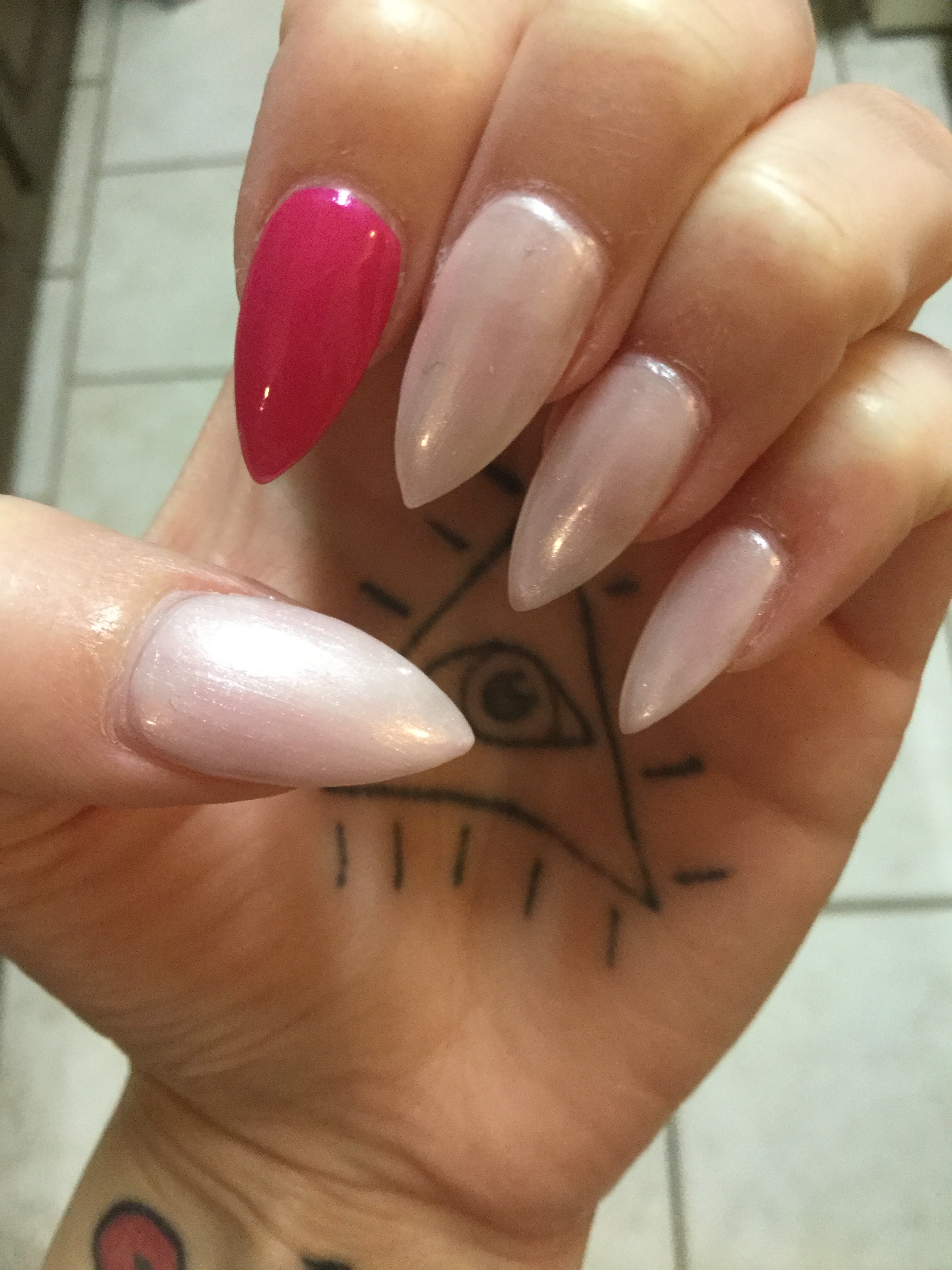 74DDFAAC-9C6D-4231-B580-63F9D40A69A2