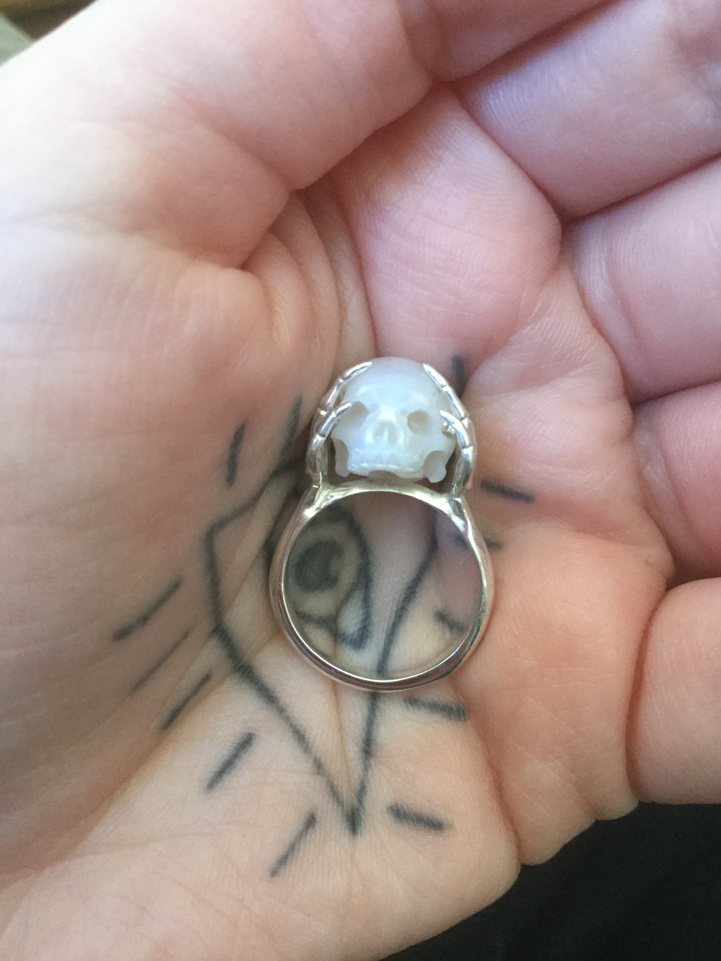 FB0C5FB5-AE54-4BB4-A02B-8FEBE572849A