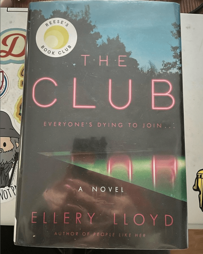 Screenshot 2023-04-12 at 06-48-24 Sarah Mushenheim (@lifewithlilred94) • Instagram photos and videos